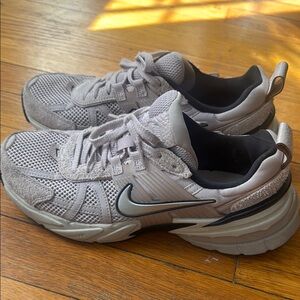 Nike  pink and Gray suede  v2k run Athletic Sneakers size 8 worn once